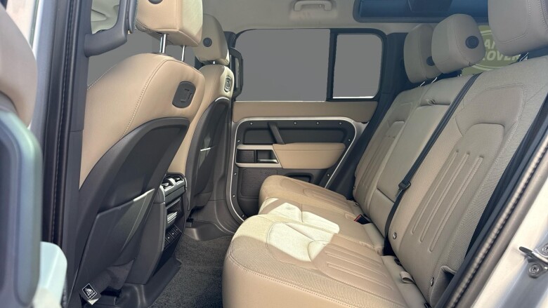 Land Rover Defender 2.0 D240 First Edition 110 5dr Auto Diesel Estate